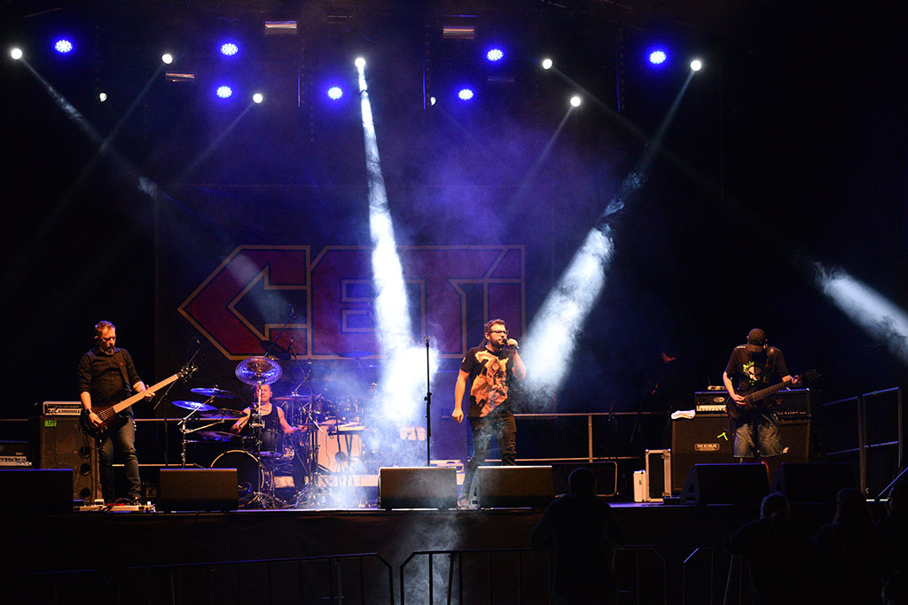 PKRock'21. Na dziedzińcu Akademii zagrało pięć rockowych kapel