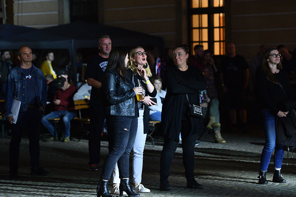 PKRock'21. Na dziedzińcu Akademii zagrało pięć rockowych kapel