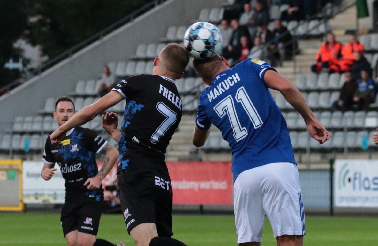 Miedź Legnica pokonuje Podbeskidzie Bielsko Biała