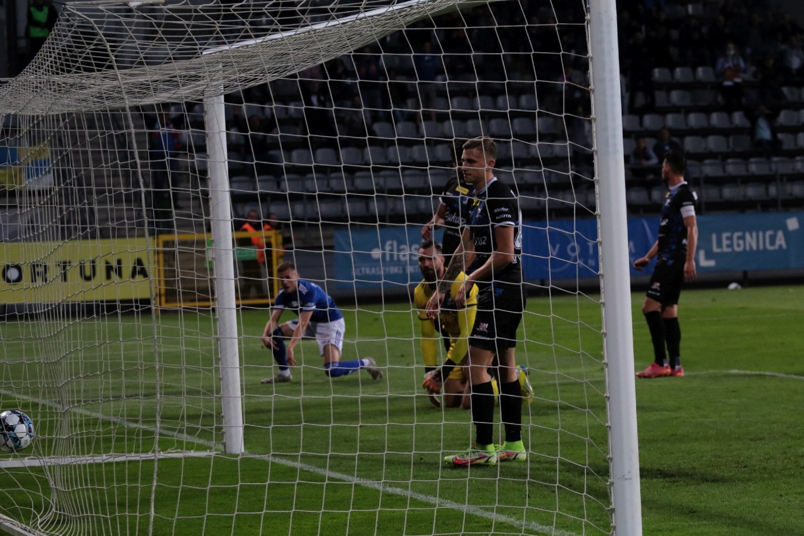 Miedź Legnica pokonuje Podbeskidzie Bielsko Biała