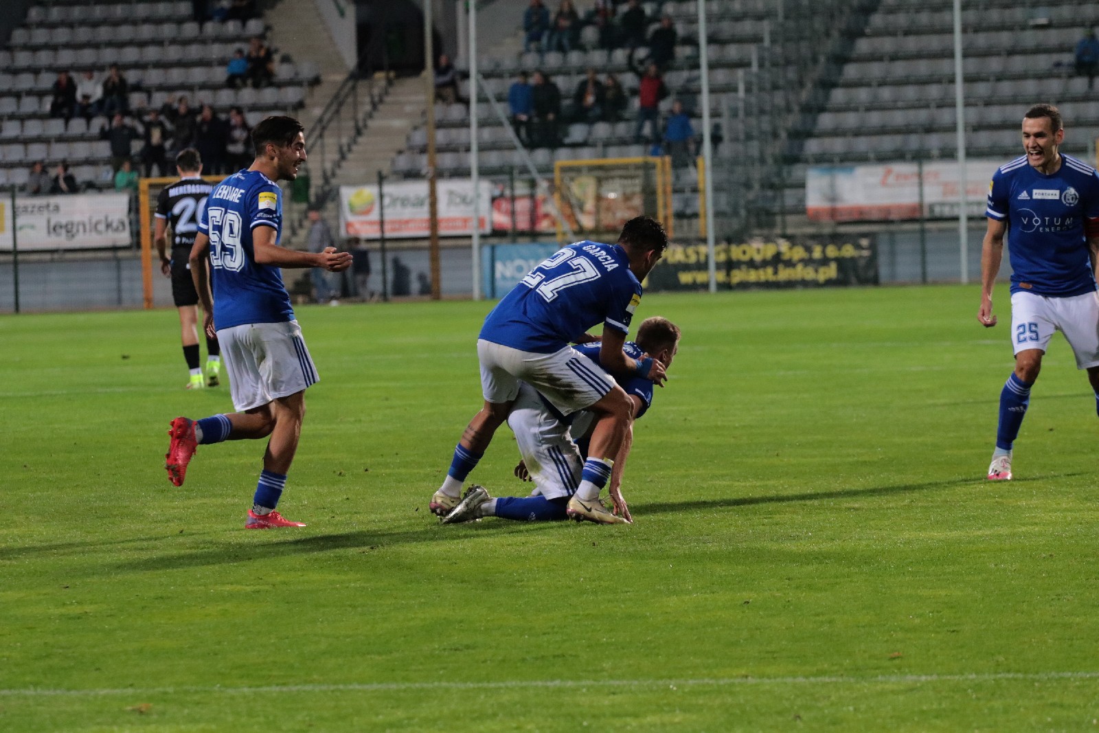Miedź Legnica pokonuje Podbeskidzie Bielsko Biała