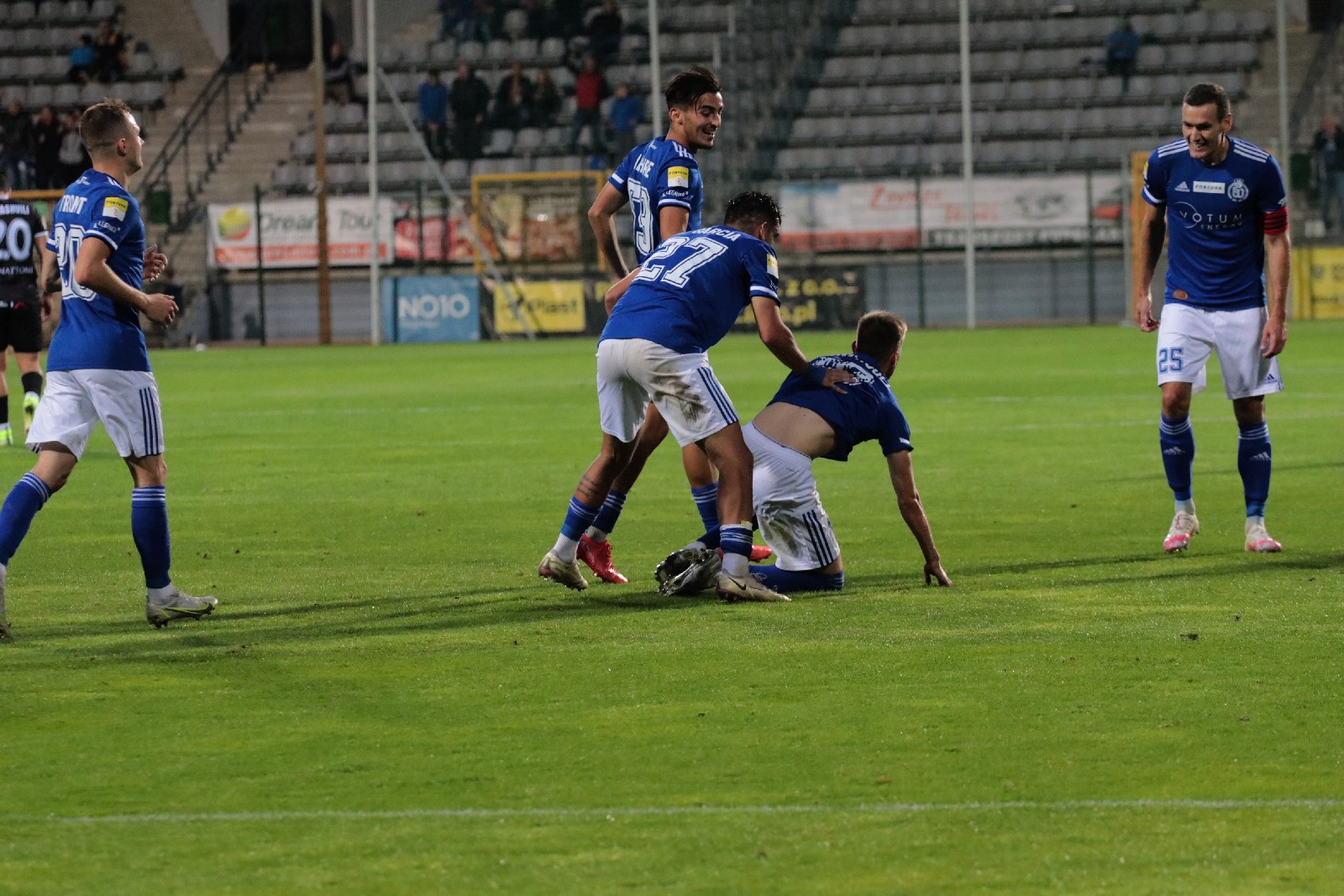 Miedź Legnica pokonuje Podbeskidzie Bielsko Biała