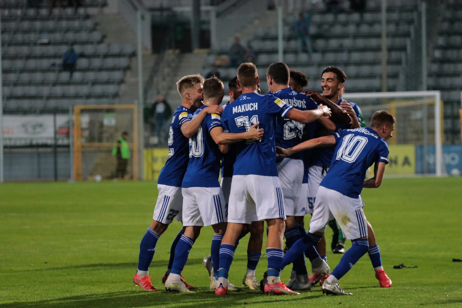 Miedź Legnica pokonuje Podbeskidzie Bielsko Biała