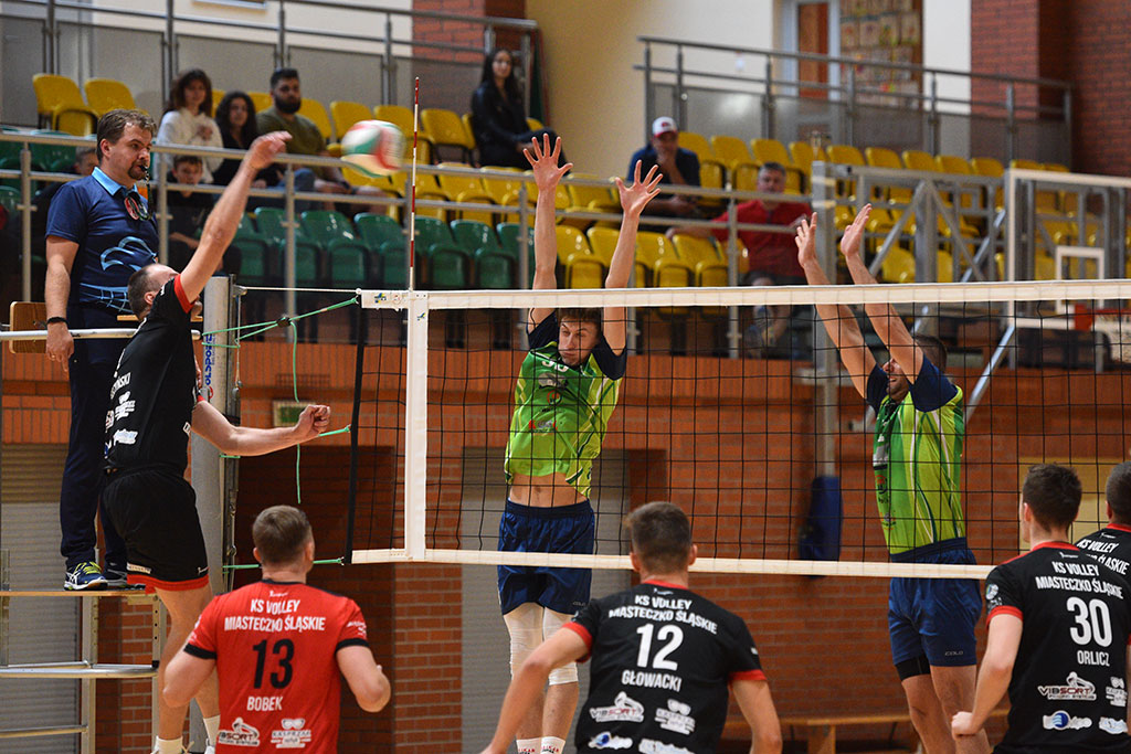 Pierwsze zwycięstwo. Ikar pokonał KS Volley Miasteczko Śląskie