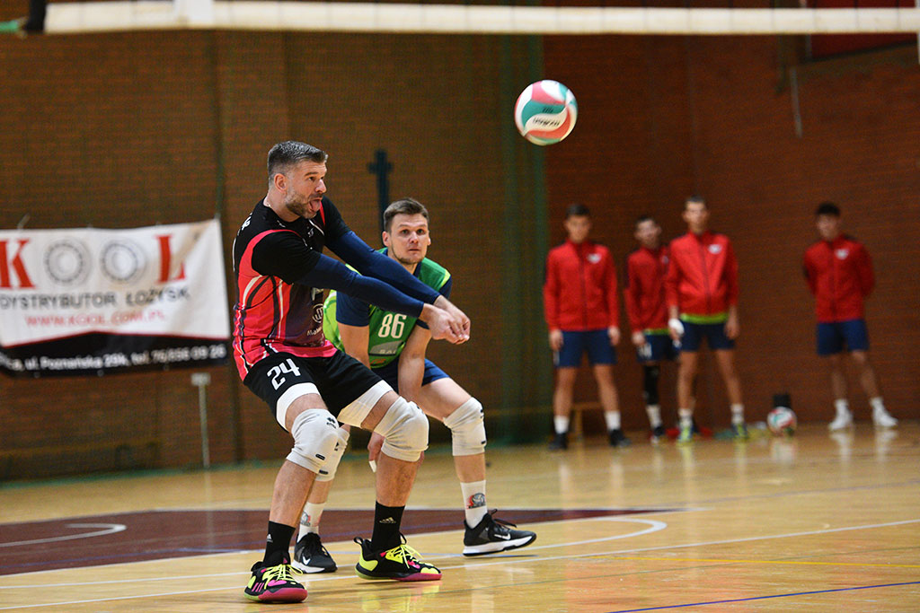 Pierwsze zwycięstwo. Ikar pokonał KS Volley Miasteczko Śląskie
