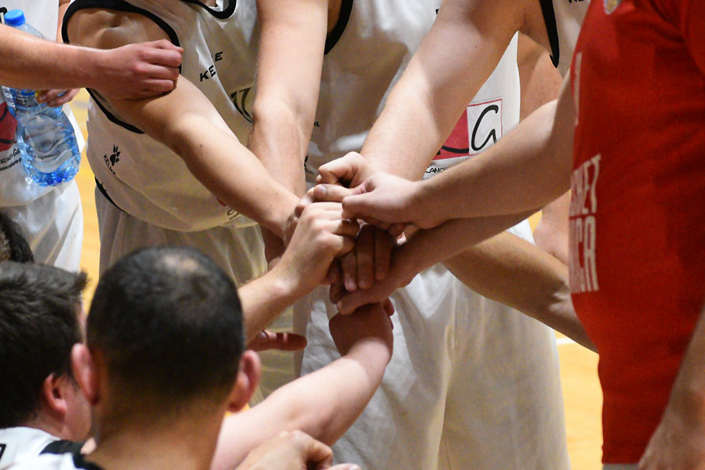 KS Basket Legnica wygrał we własnej hali z Orłem Ziębice