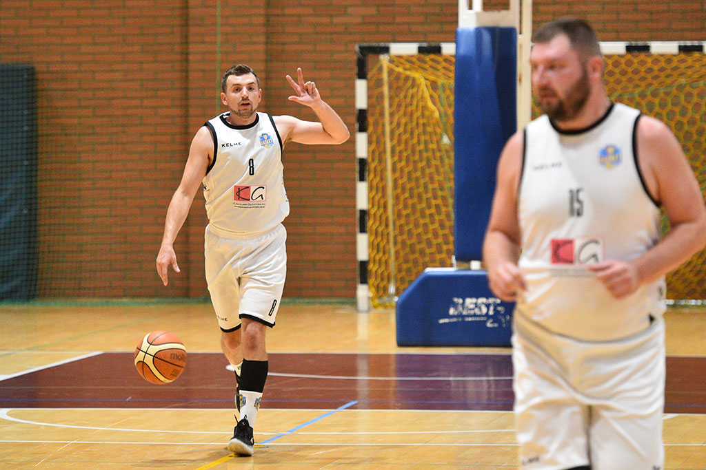KS Basket Legnica wygrał we własnej hali z Orłem Ziębice