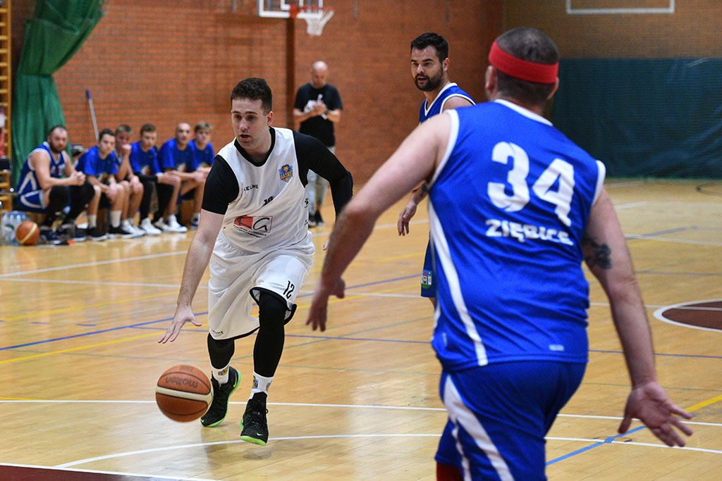 KS Basket Legnica wygrał we własnej hali z Orłem Ziębice