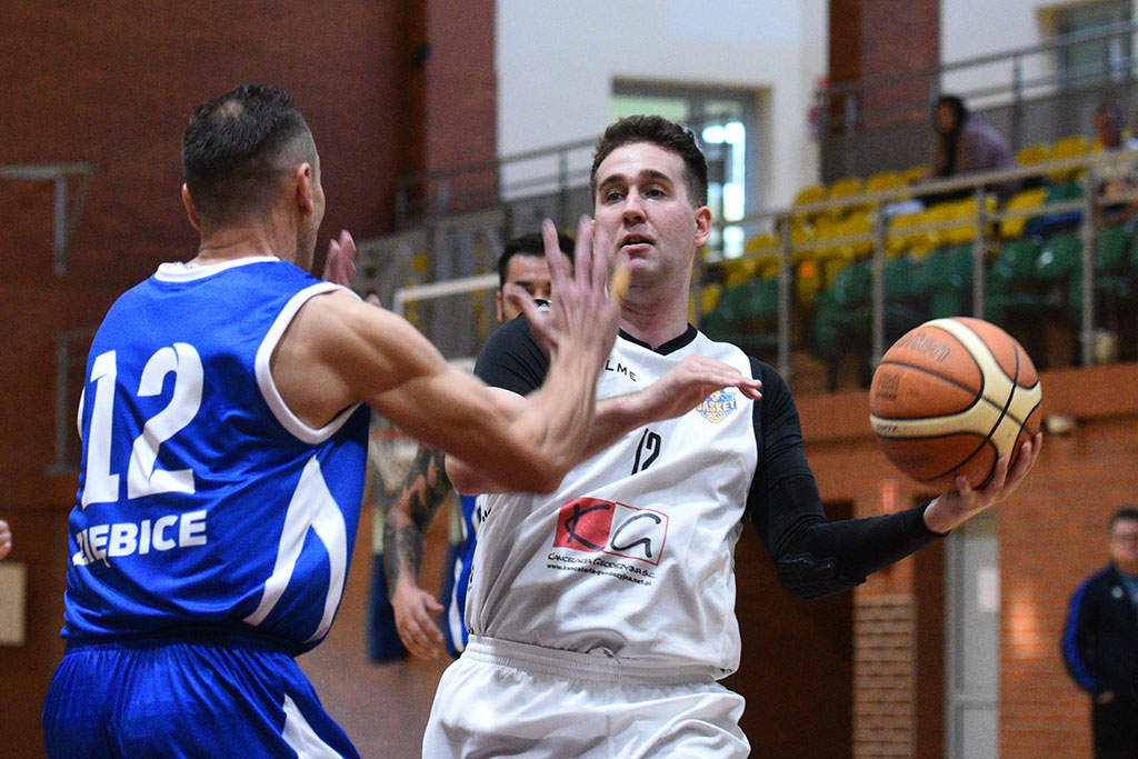 KS Basket Legnica wygrał we własnej hali z Orłem Ziębice