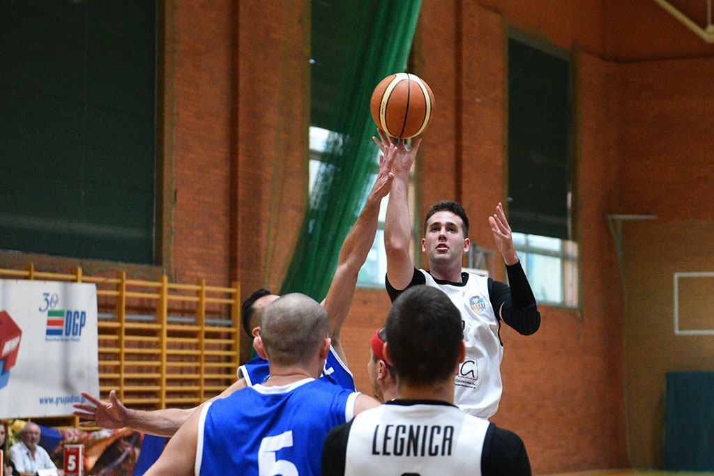 KS Basket Legnica wygrał we własnej hali z Orłem Ziębice