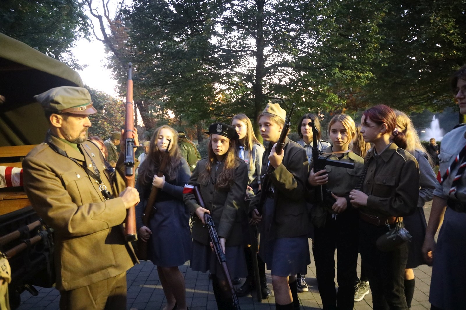Harcerze jako powstańcy warszawscy. Lekcja historii