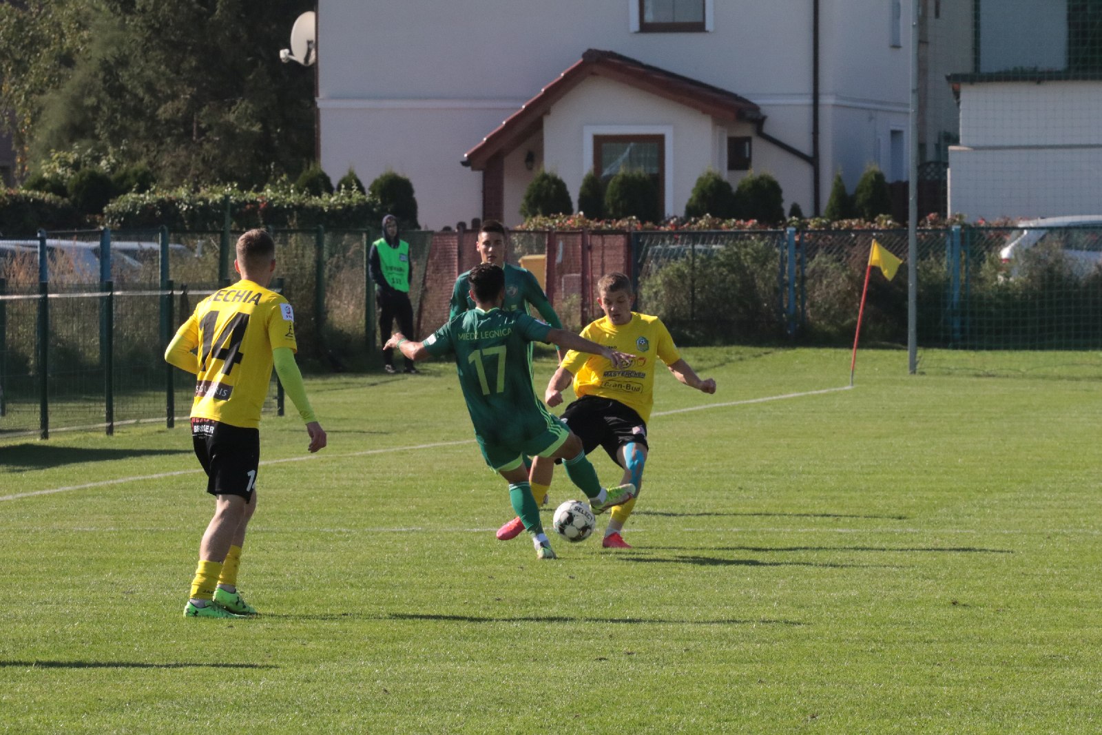 Rezerwy Miedzi Legnica pokonały u siebie Lechię Zielona Góra