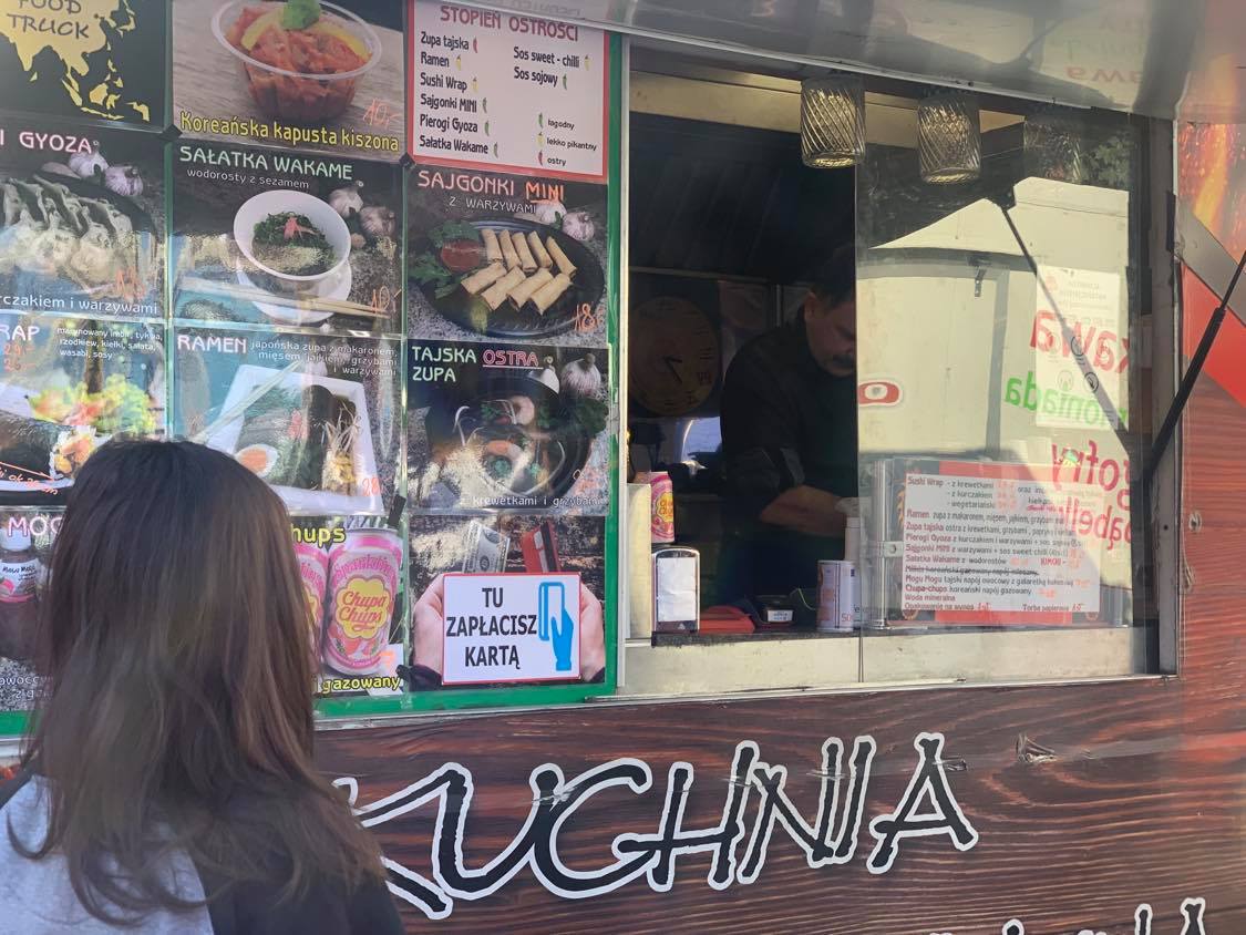 Mobilne restauracje zaparkowały w sercu Chojnowa
