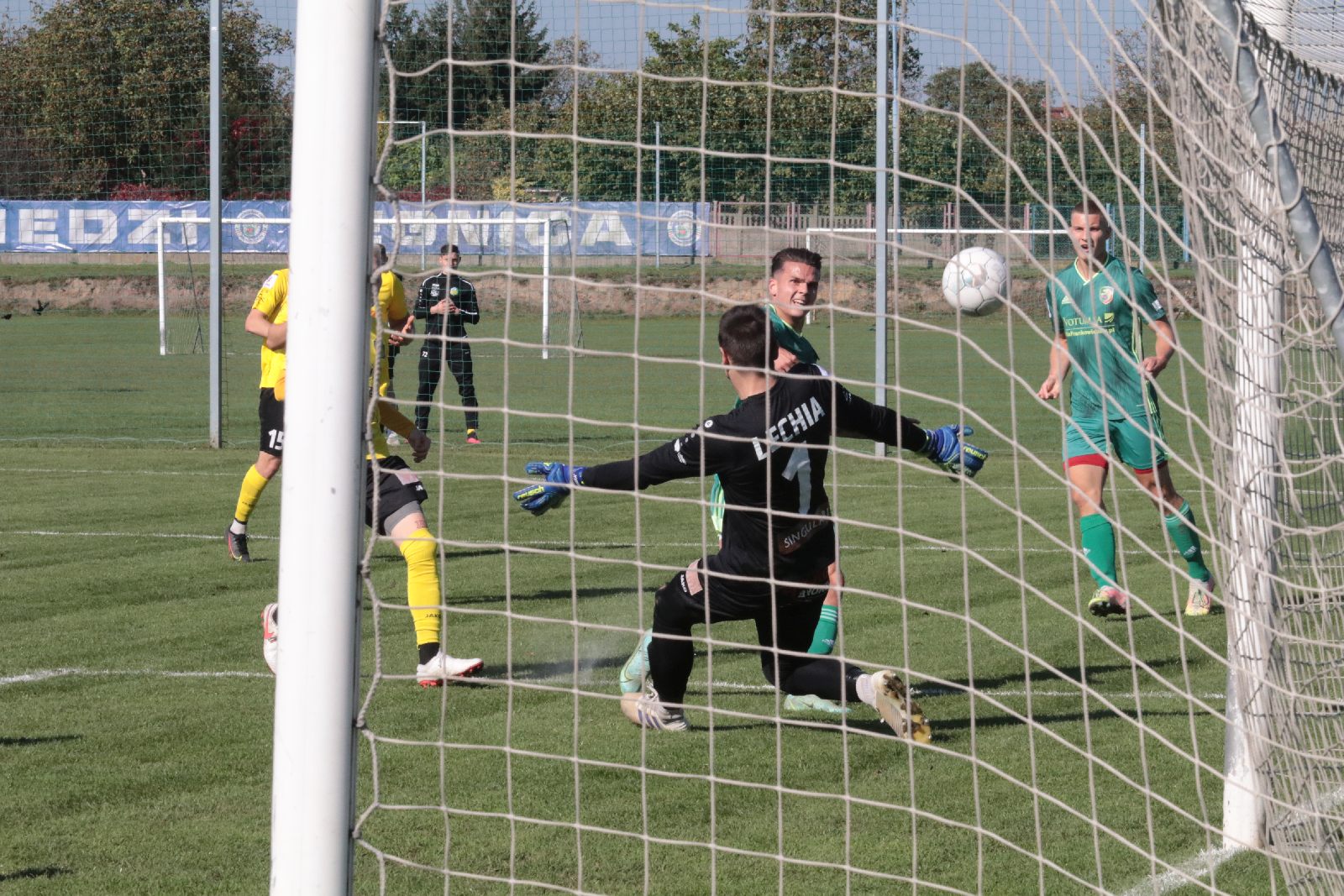 Rezerwy Miedzi Legnica pokonały u siebie Lechię Zielona Góra