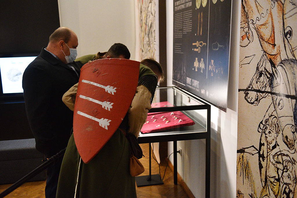 Wystawa artefaktów znalezionych w miejscu bitwy pod Legnicą