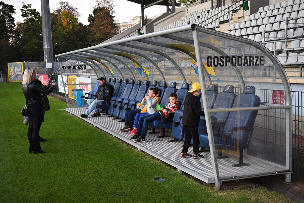 Zobaczyli szatnię zawodników i koronę stadionu „Miedzianki”