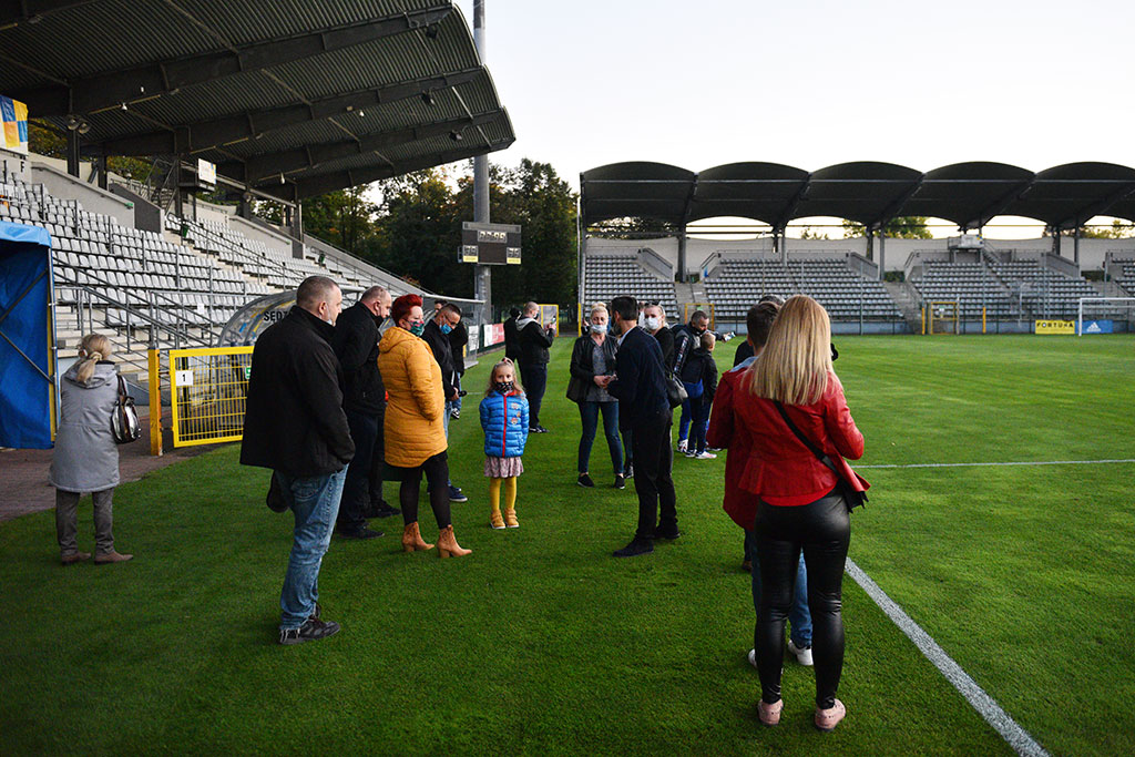 Zobaczyli szatnię zawodników i koronę stadionu „Miedzianki”