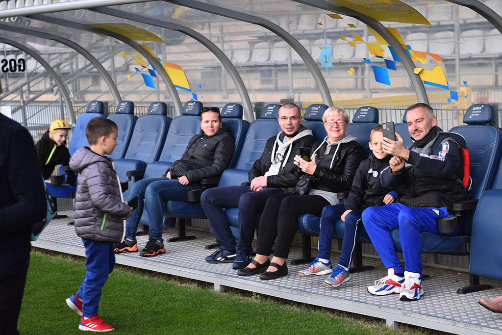 Zobaczyli szatnię zawodników i koronę stadionu „Miedzianki”