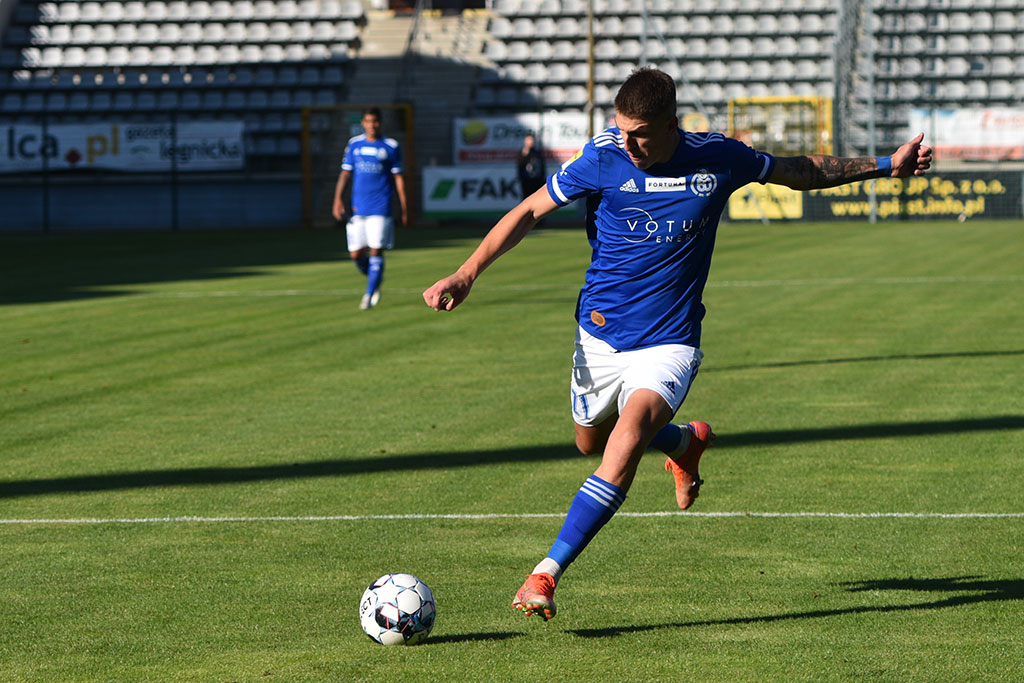 Miedź Legnica wygrywa z Sandecją Nowy Sącz