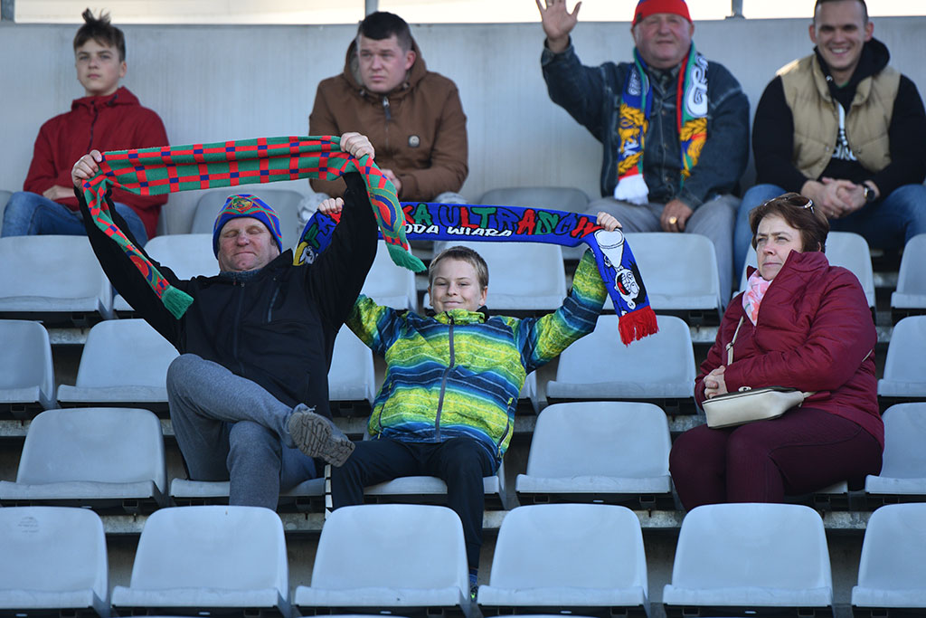 Znajdź się na zdjęciach z meczu Sandecja - Miedź Legnica