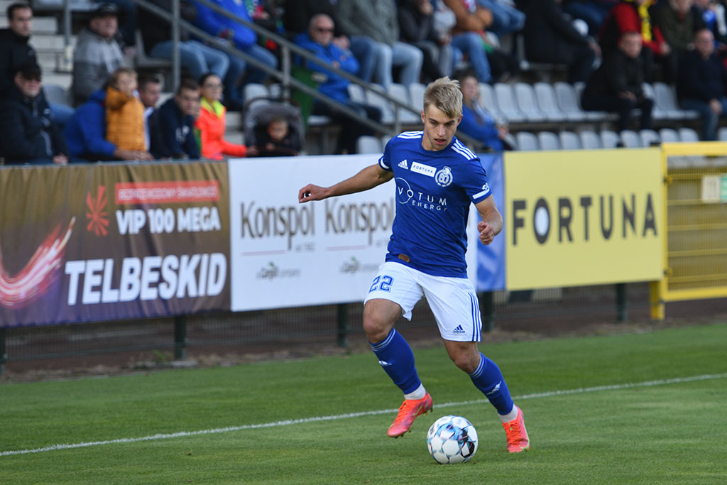 Miedź Legnica wygrywa z Sandecją Nowy Sącz