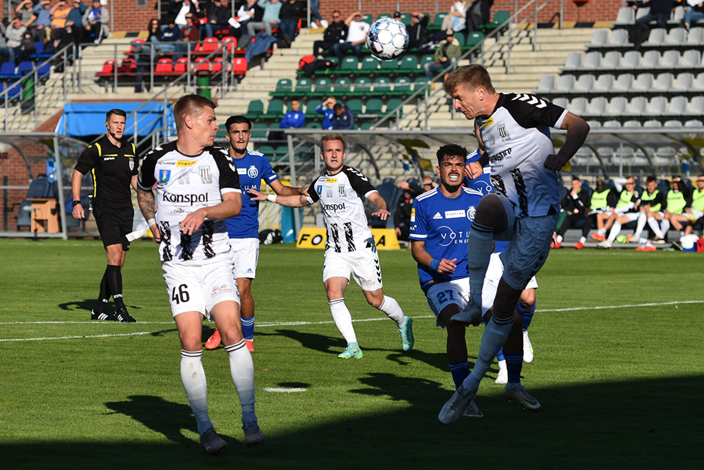 Miedź Legnica wygrywa z Sandecją Nowy Sącz