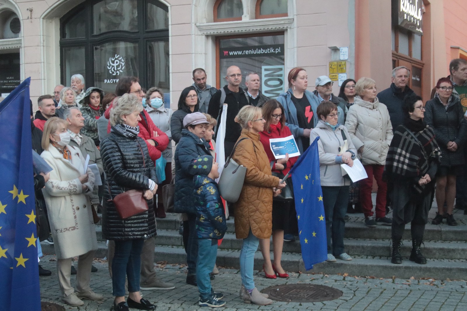 Legniczanie nie chcą polexitu. Protestowali w centrum miasta