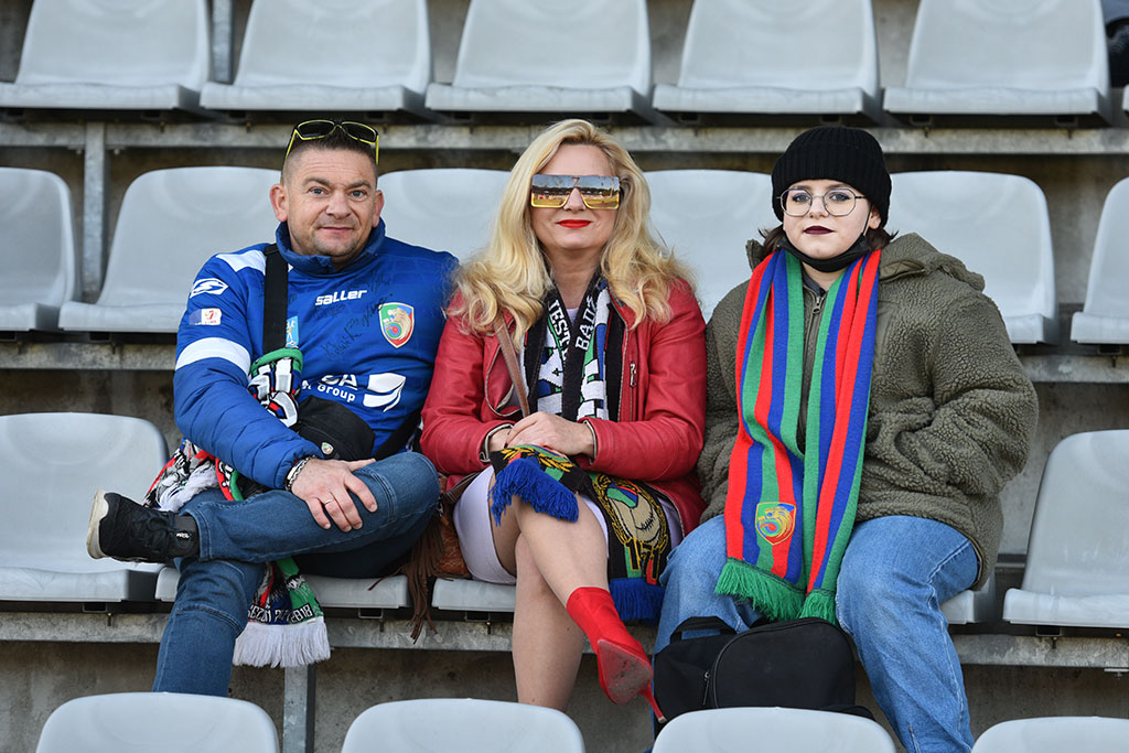 Znajdź się na zdjęciach z meczu Sandecja - Miedź Legnica