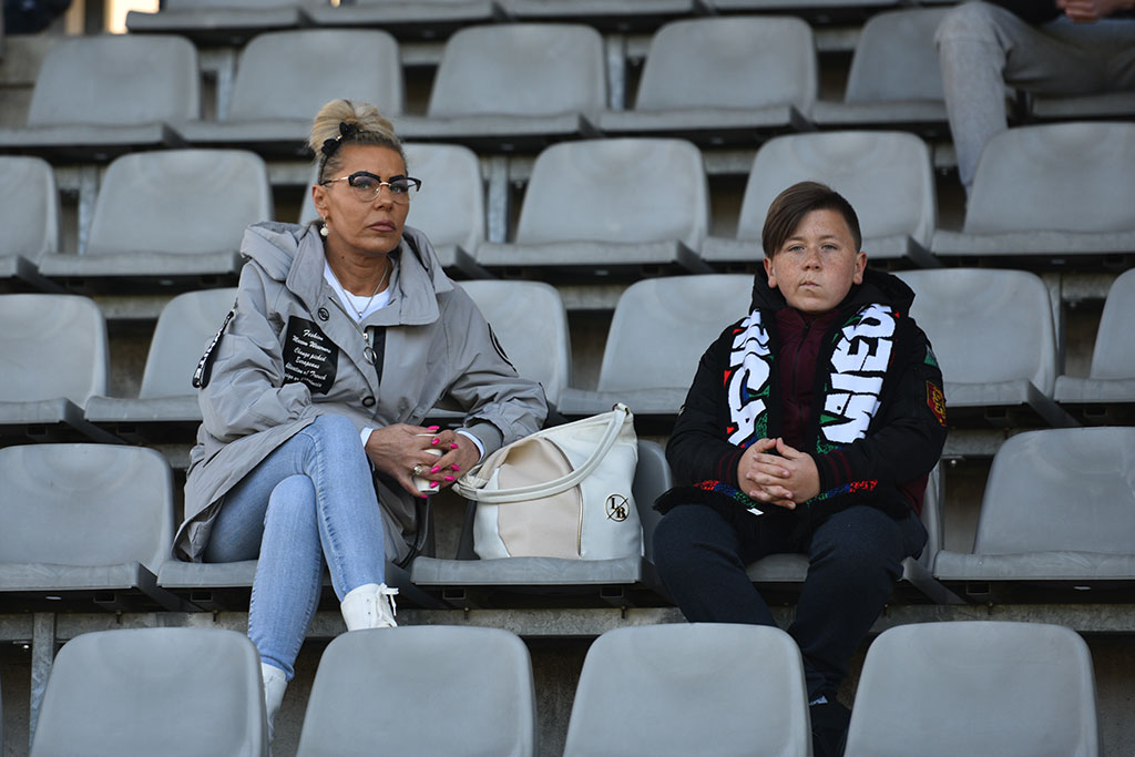 Znajdź się na zdjęciach z meczu Sandecja - Miedź Legnica