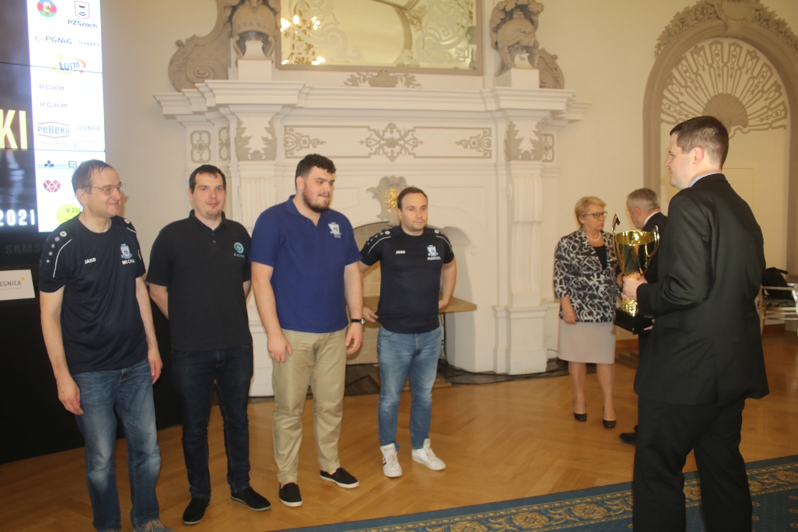 Zakończenie Ekstraligi Szachowej 2021. Wręczenie pucharów