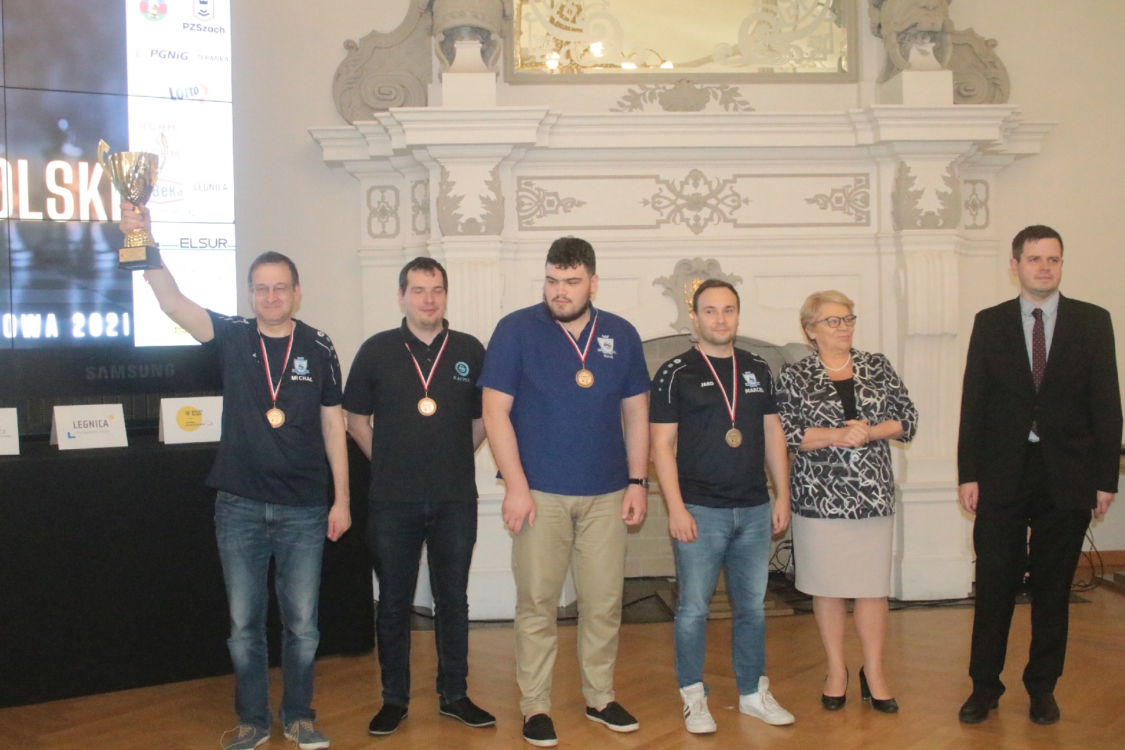Zakończenie Ekstraligi Szachowej 2021. Wręczenie pucharów