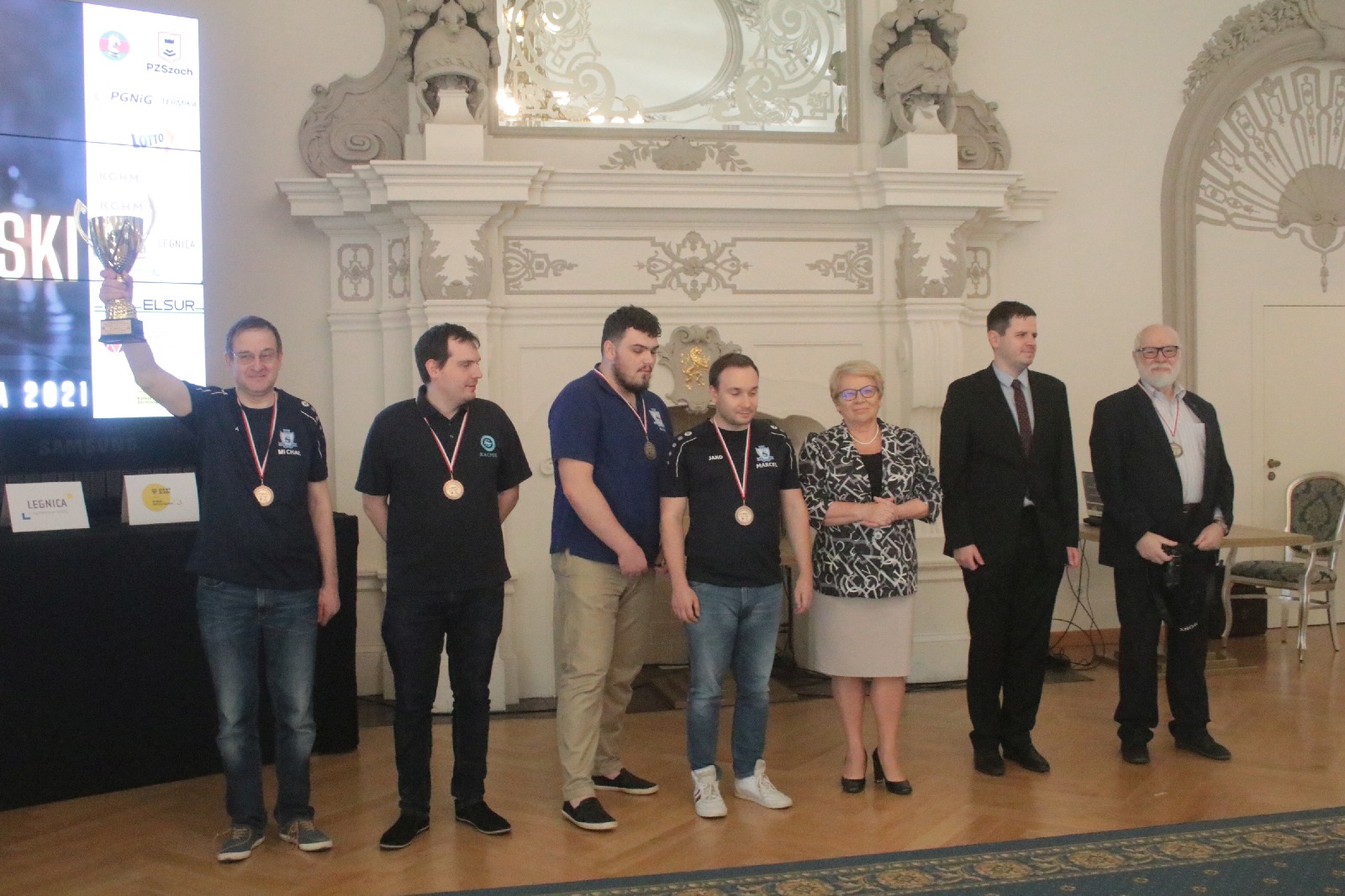 Zakończenie Ekstraligi Szachowej 2021. Wręczenie pucharów