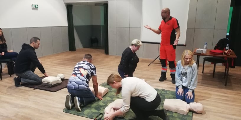 Zorganizował dla mieszkańców Piekar kurs pierwszej pomocy
