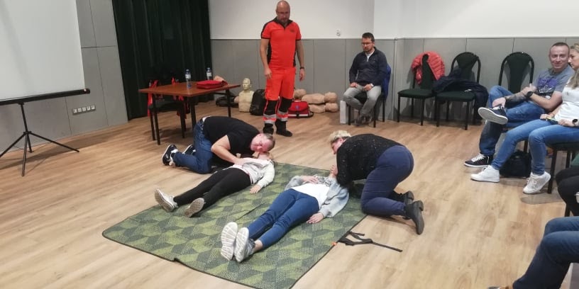 Zorganizował dla mieszkańców Piekar kurs pierwszej pomocy