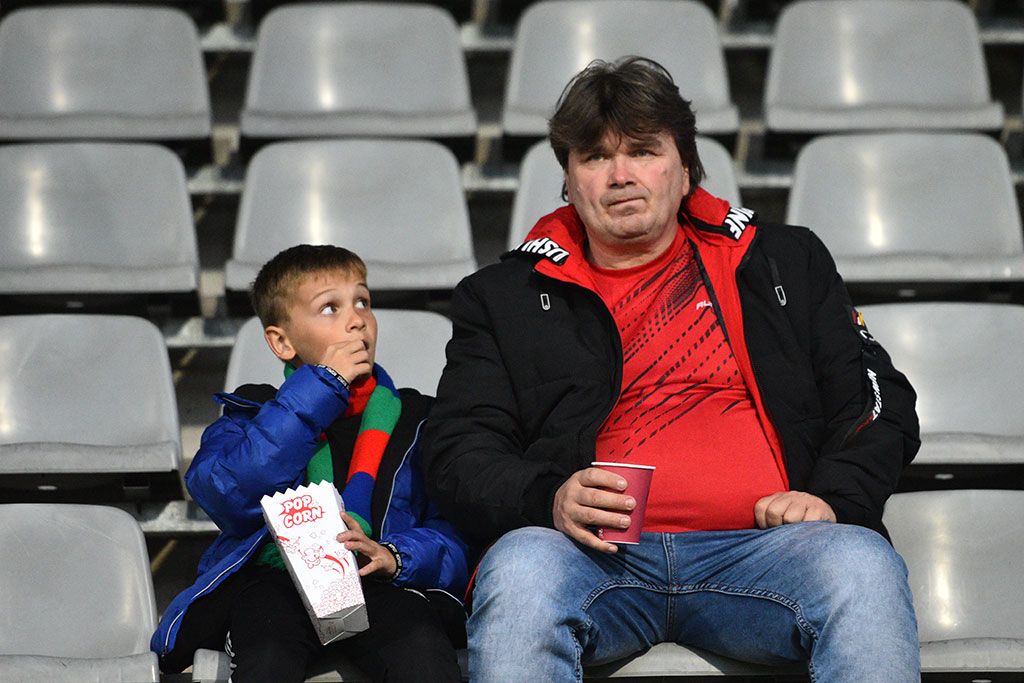 Znajdź się na zdjęciach. Miedź Legnica-Zagłębie Sosnowie