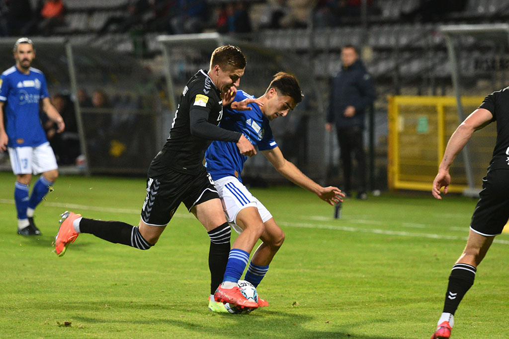 1 liga: Miedź Legnica - Zagłębie Sosnowiec 4:0 (2:0)