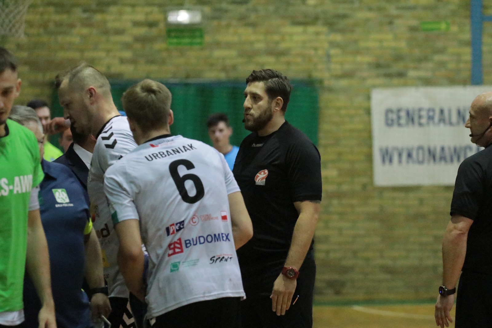 Lider Ligi Centralnej wysoko pokonał Siódemkę Miedź Huras