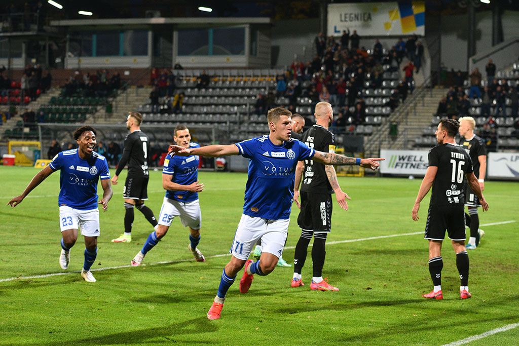 1 liga: Miedź Legnica - Zagłębie Sosnowiec 4:0 (2:0)