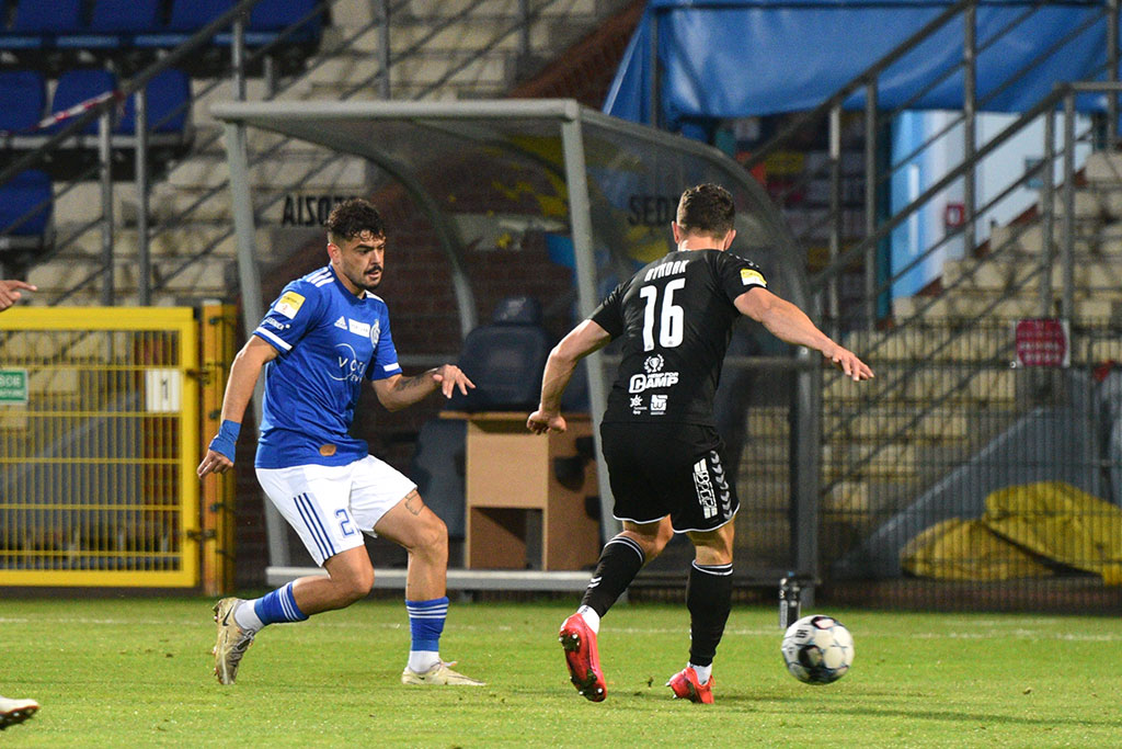 1 liga: Miedź Legnica - Zagłębie Sosnowiec 4:0 (2:0)