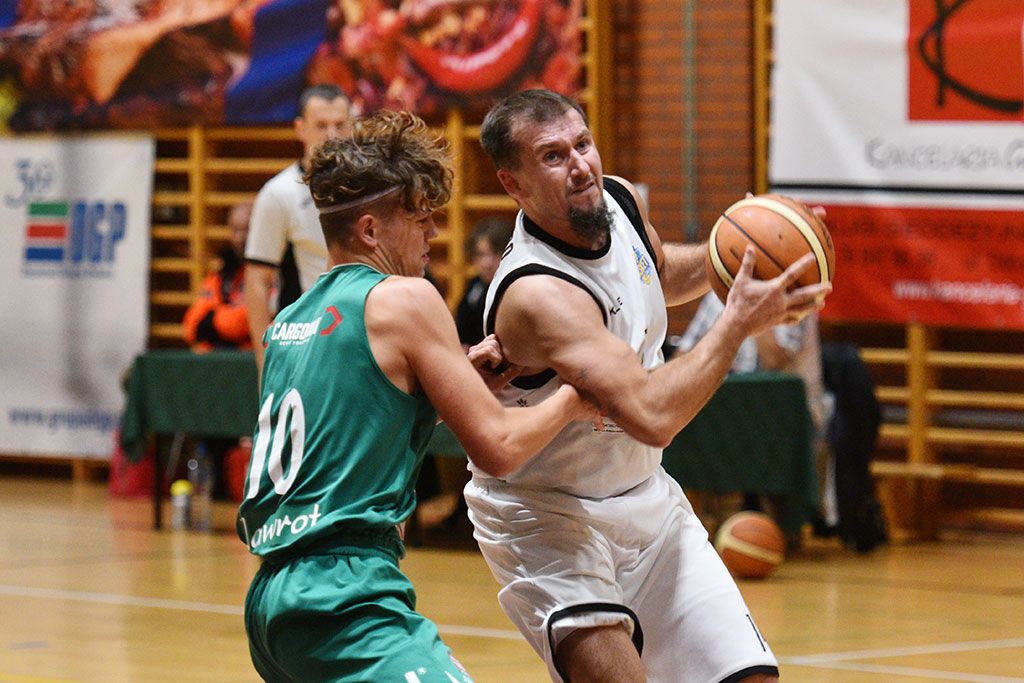Basket pokonał we własnej hali Exact Systems Śląsk Wrocław