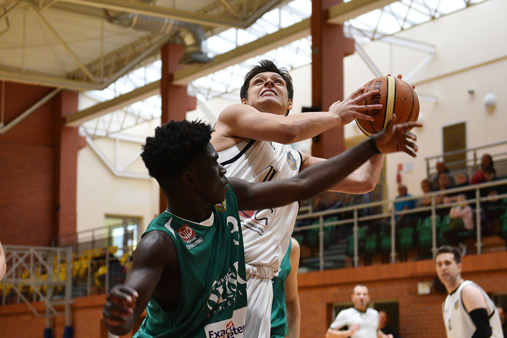 Basket pokonał we własnej hali Exact Systems Śląsk Wrocław