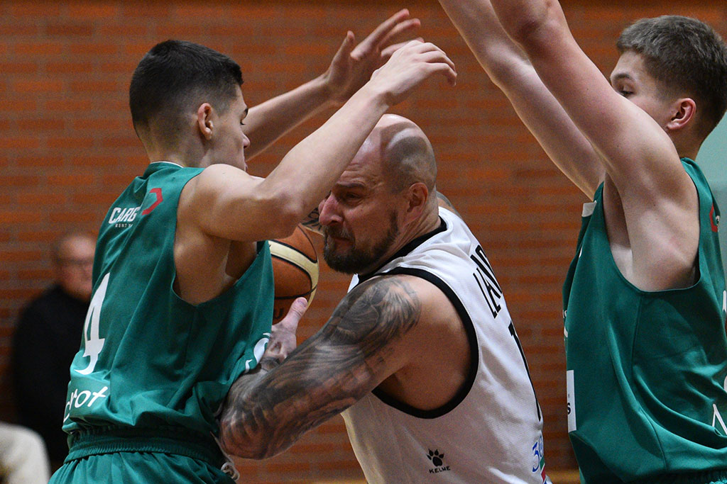 Basket pokonał we własnej hali Exact Systems Śląsk Wrocław