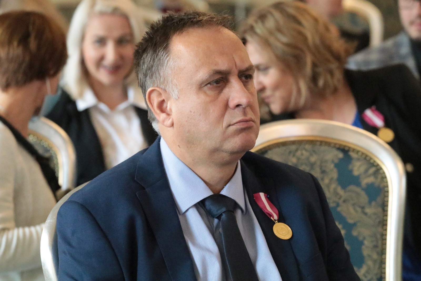 Otrzymali odznaczenia i nagrody z okazji Dnia Edukacji Narodowej