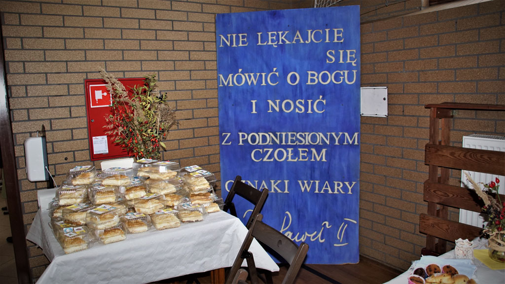 W SP nr 1 odbył się wieczór pamięci o św. Janie Pawle II