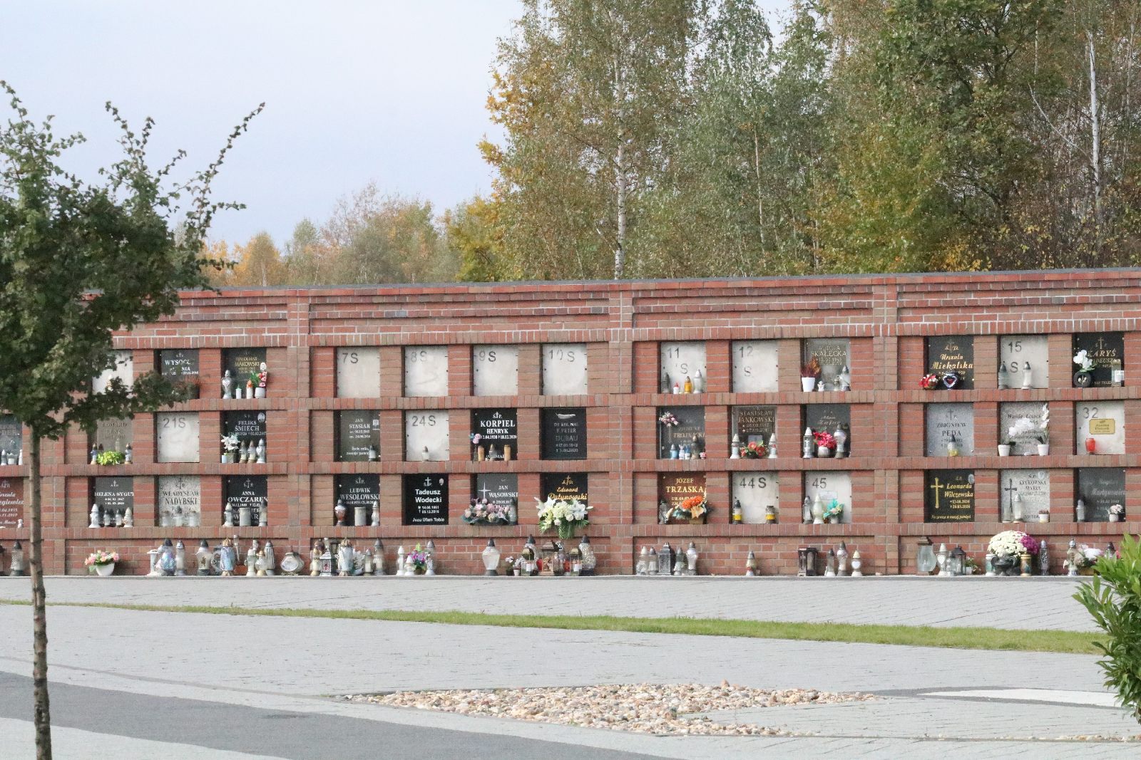 Cmentarz komunalny dla miasta Legnicy w Jaszkowie