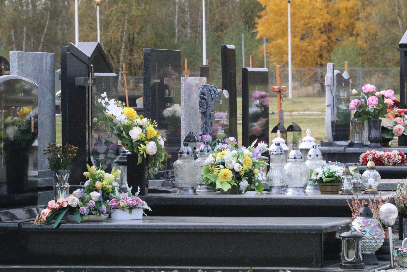 Cmentarz komunalny dla miasta Legnicy w Jaszkowie