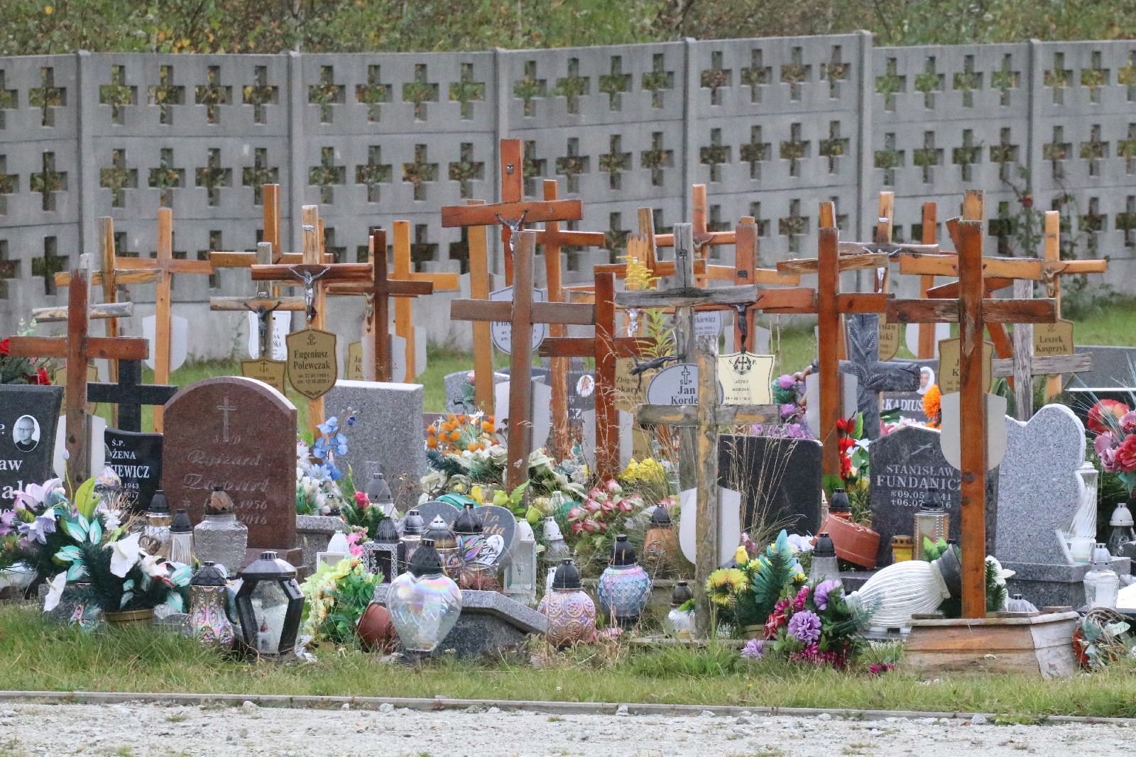 Cmentarz komunalny dla miasta Legnicy w Jaszkowie