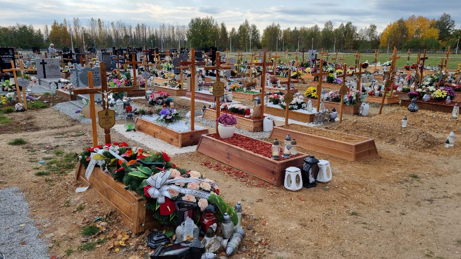 Cmentarz komunalny dla miasta Legnicy w Jaszkowie