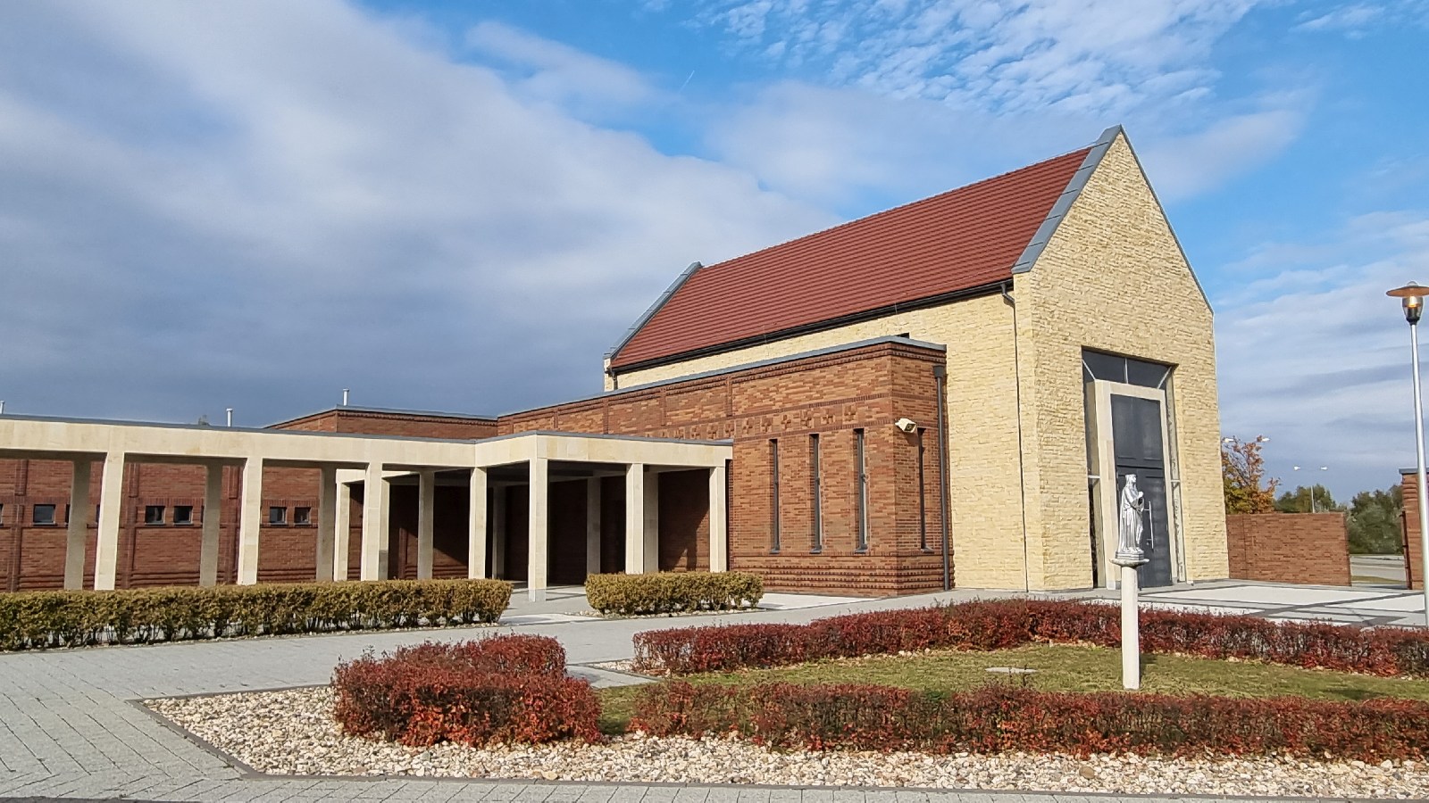 Cmentarz komunalny dla miasta Legnicy w Jaszkowie