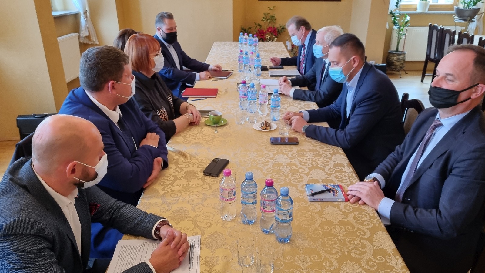 Wojewoda Obremski na konwencie wójtów powiatu legnickiego